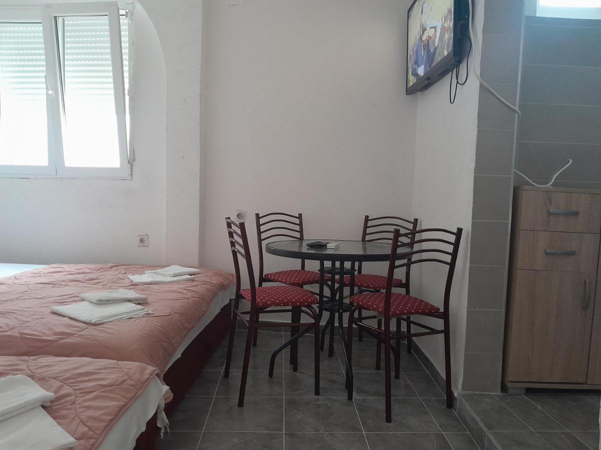 Apartmani Jacimovic Canj Luaran gambar